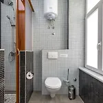 Dzapo Apartment *