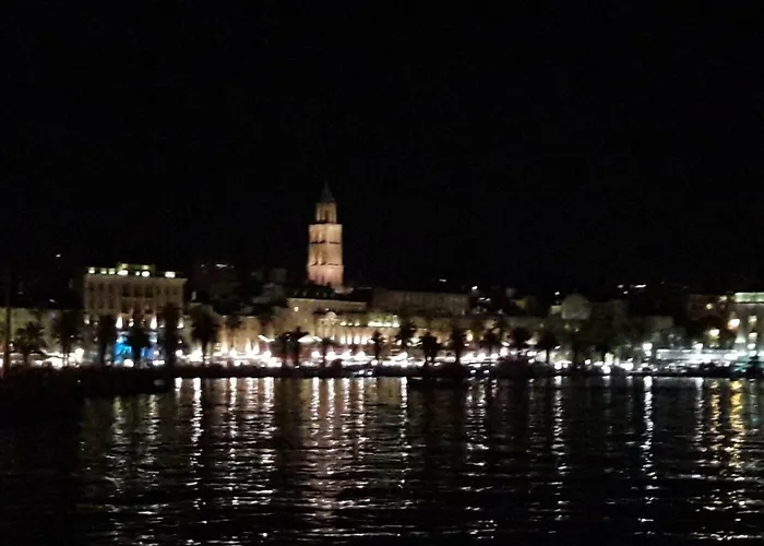 아파트 스튜디오 아파트먼트 자포 *