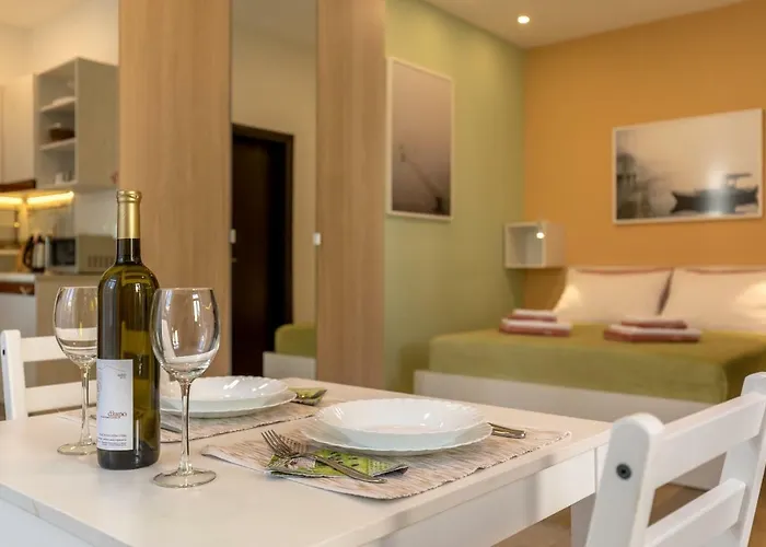 아파트 스튜디오 아파트먼트 자포