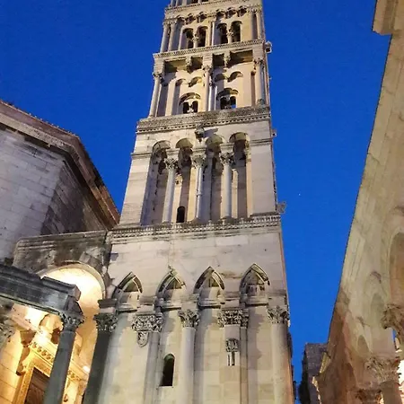 Dzapo Διαμέρισμα