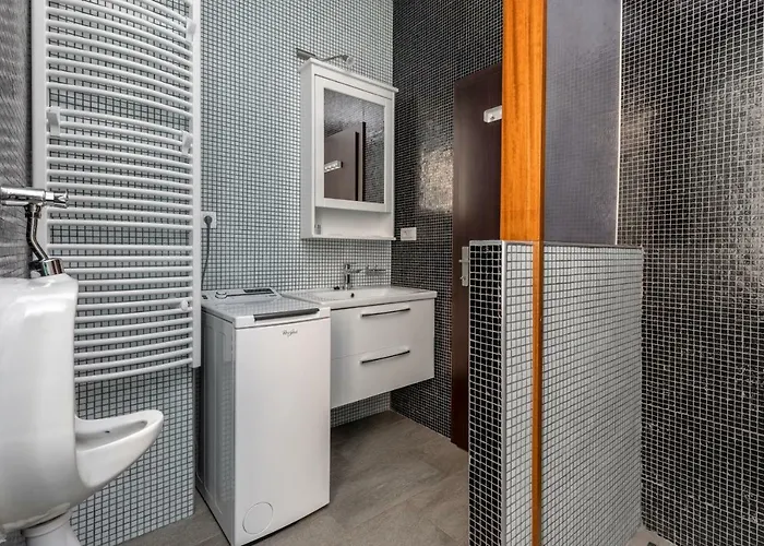 Dzapo Apartment Split